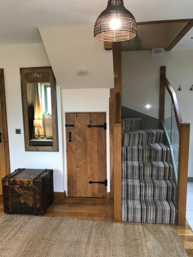 マトロック Riber Retreat, Matlock, Derbyshireヴィラ エクステリア 写真