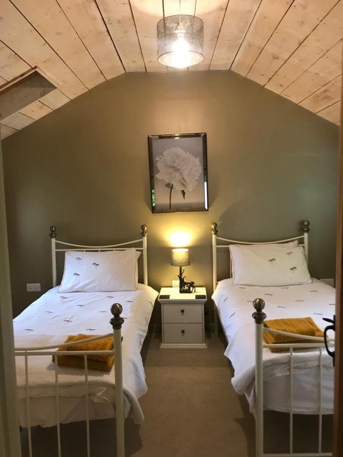 マトロック Riber Retreat, Matlock, Derbyshireヴィラ エクステリア 写真